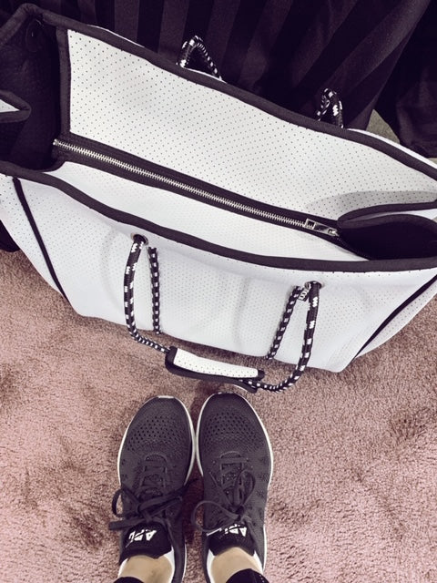 Winter White with Zipper